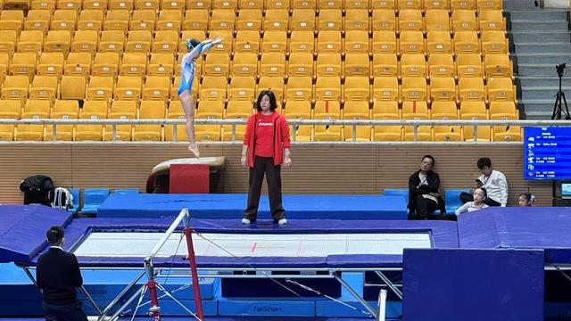 的蹦床有什, 操锦标赛赛