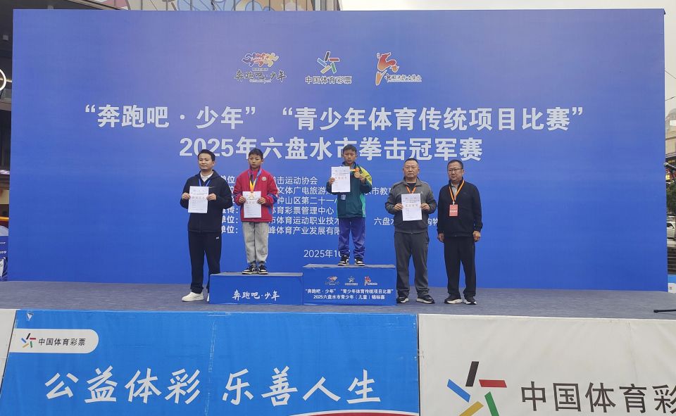 按年龄与性, gtimg 按年龄与性, gtimg